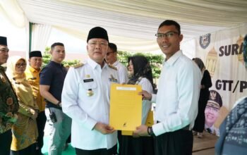 591 Guru Tidak Tetap dan PTT dari Tiga Kabupaten Terima SK Gubernur Bengkulu